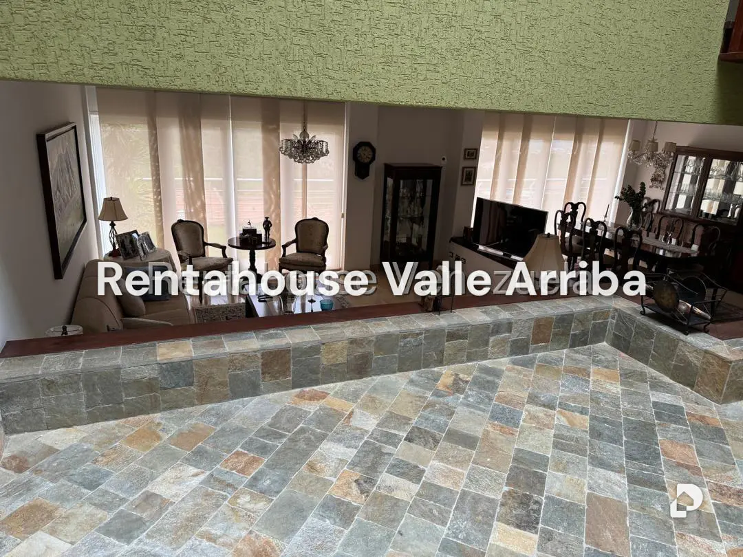 Casa en Alto Hatillo, Caracas – 14