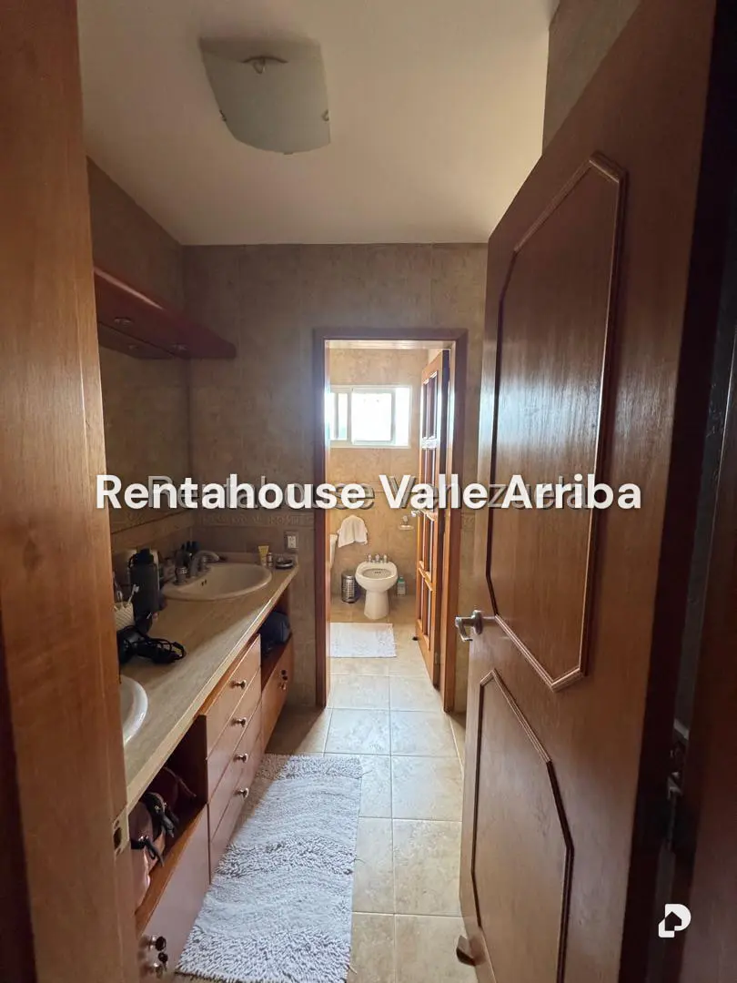 Casa en Alto Hatillo, Caracas – 23