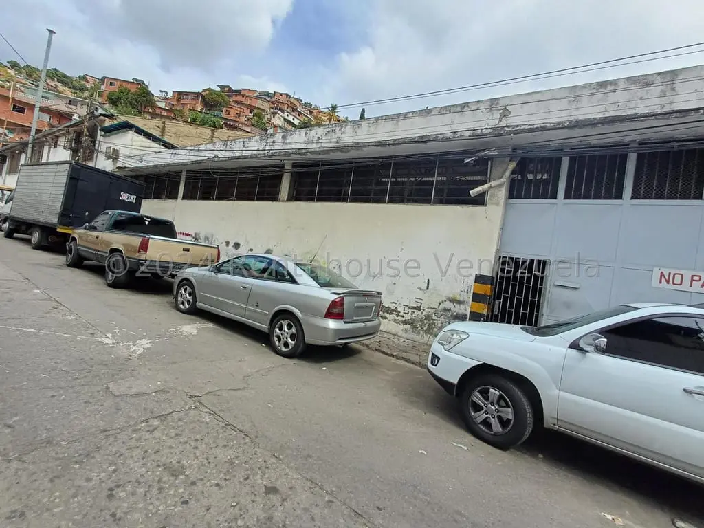 Galpón en Antímano, Caracas - 1