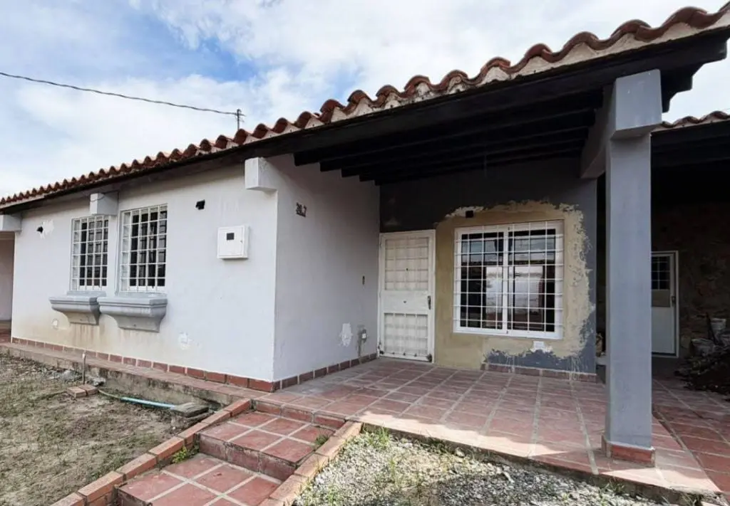 Casa en Urb. Santa Cecilia, Cabudare - 1