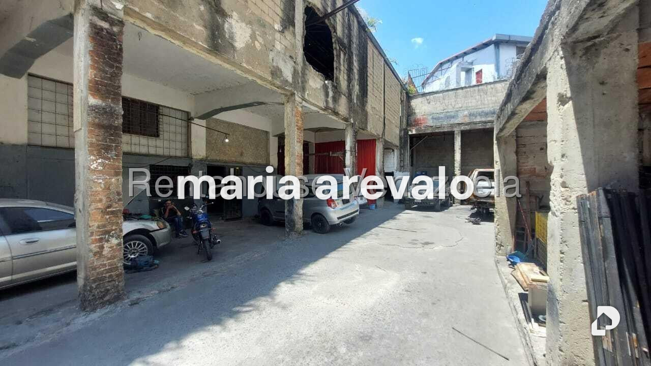 Commercial space in Catia, Caracas – 17