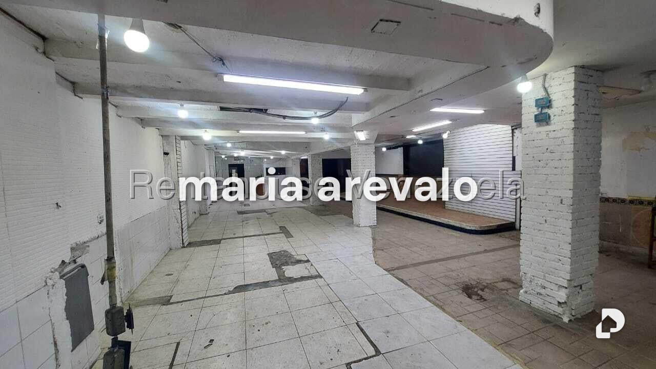 Commercial space in Catia, Caracas – 14