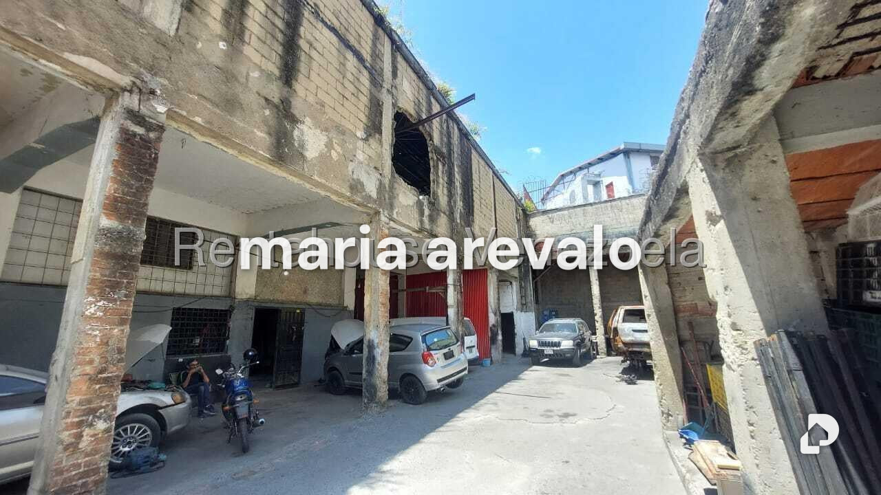 Commercial space in Catia, Caracas – 16