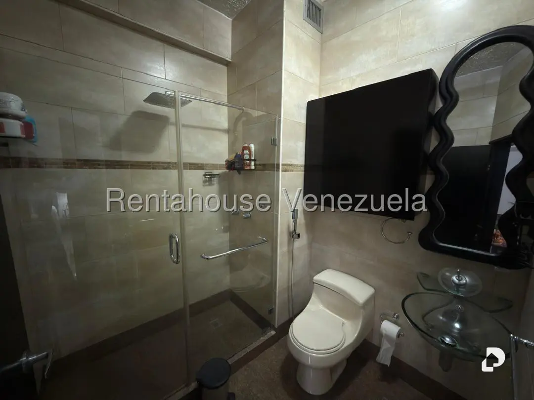 Apartamento en La Boyera, Caracas – 12