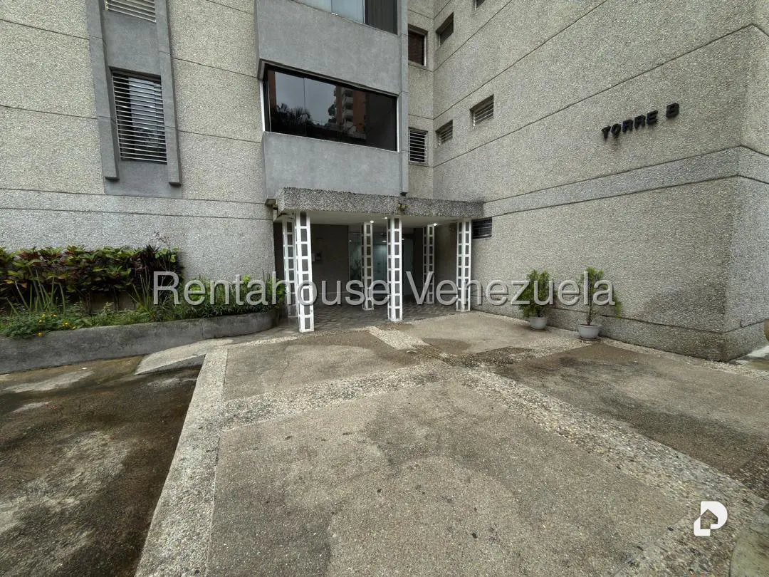 Apartamento en La Boyera, Caracas – 2