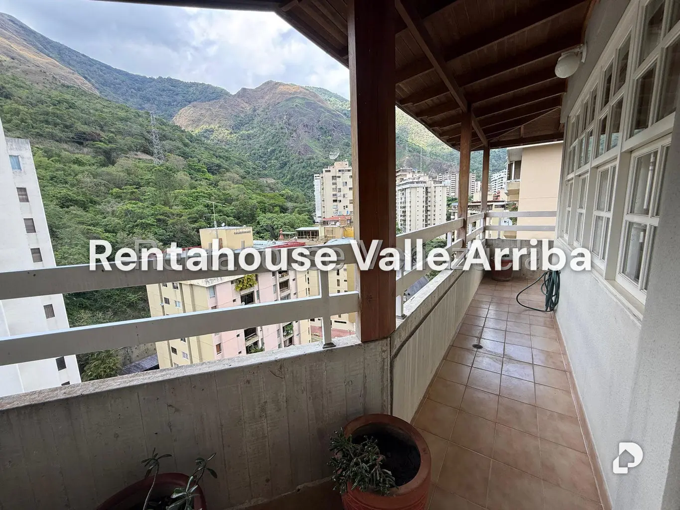 Apartamento en Terrazas del Ávila, Caracas – 24