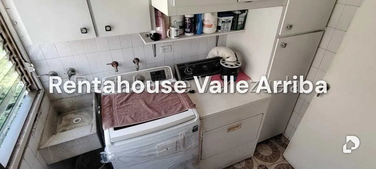 Apartamento en La Florida, Caracas – 25