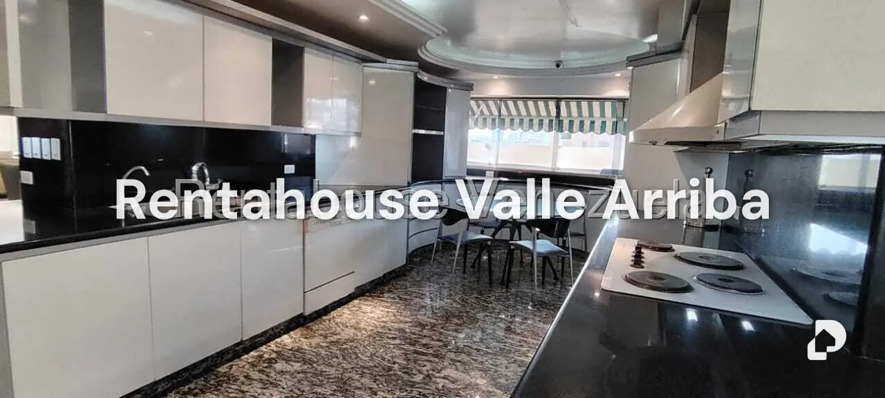 Apartamento en La Florida, Caracas – 23