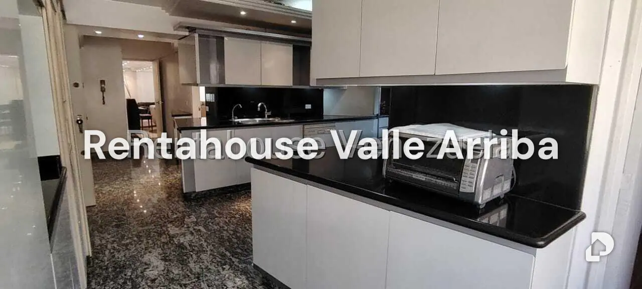 Apartamento en La Florida, Caracas – 18