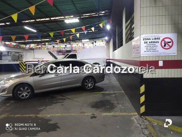 Garaje/Estacionamiento en Parroquia La Candelaria, Caracas – 29