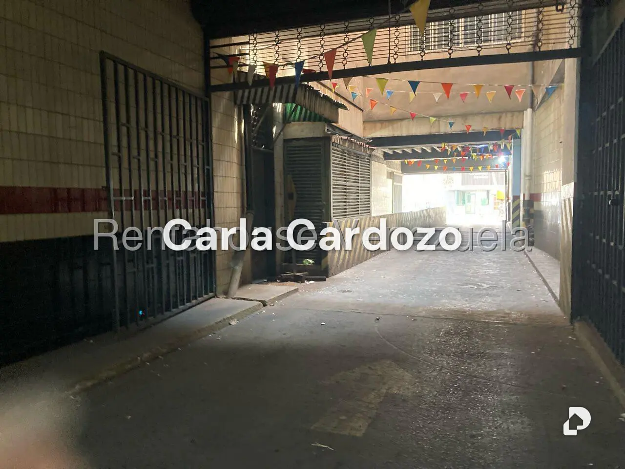 Garaje/Estacionamiento en Parroquia La Candelaria, Caracas – 12