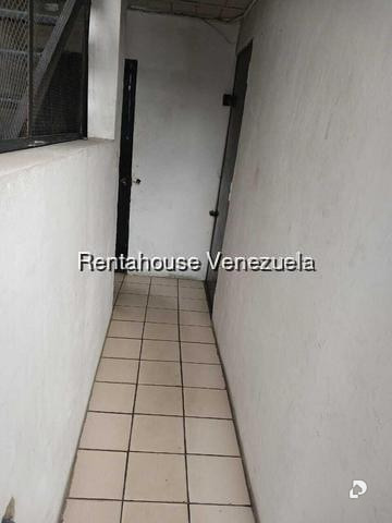 Local comercial en Parroquia La Candelaria, Caracas