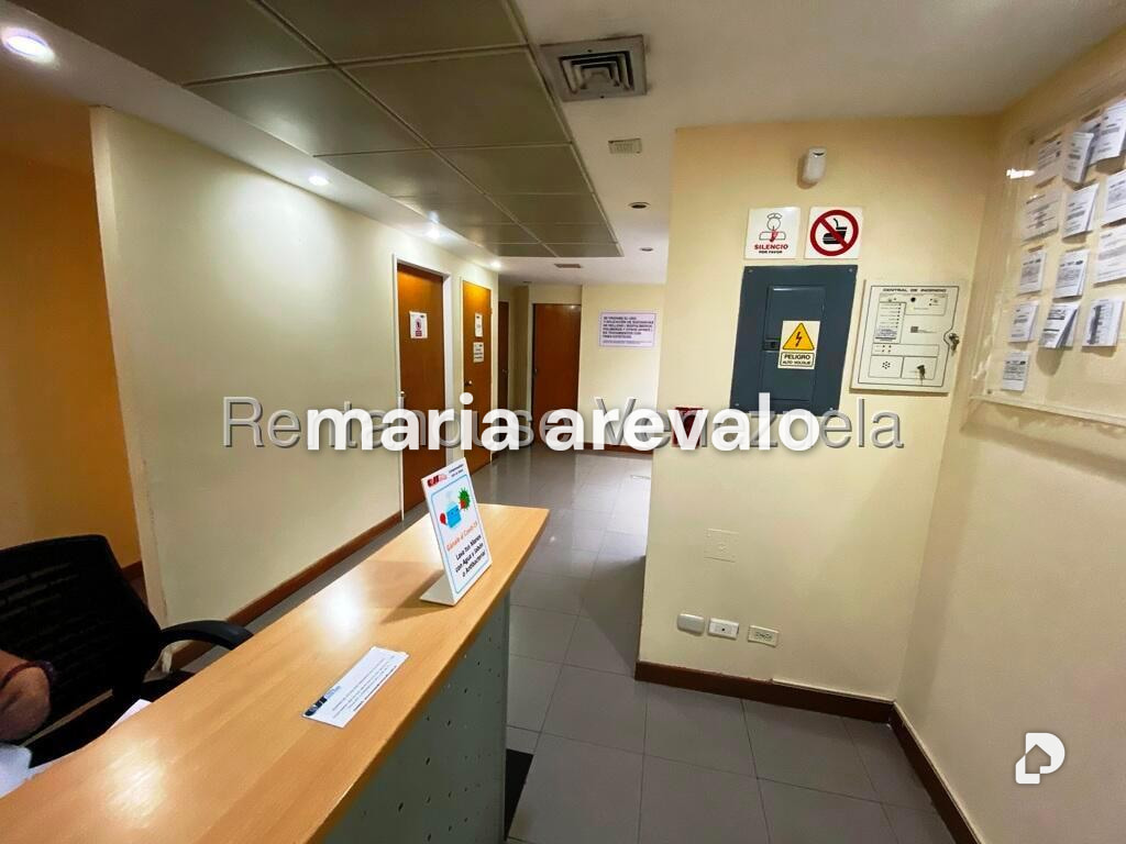 Oficina en Santa Sofía, Caracas – 7