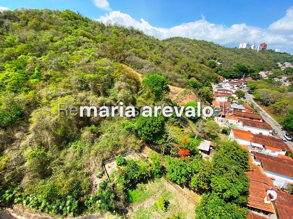 Oficina en Santa Sofía, Caracas – 20