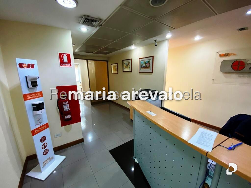 Oficina en Santa Sofía, Caracas – 6