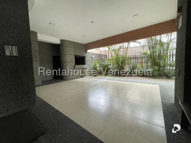 Apartamento en Campo Alegre, Caracas – 15