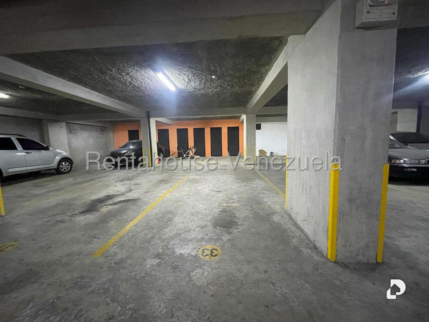 Apartamento en Campo Alegre, Caracas – 24