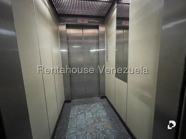 Apartamento en Campo Alegre, Caracas – 17