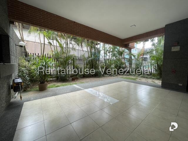 Apartamento en Campo Alegre, Caracas – 16