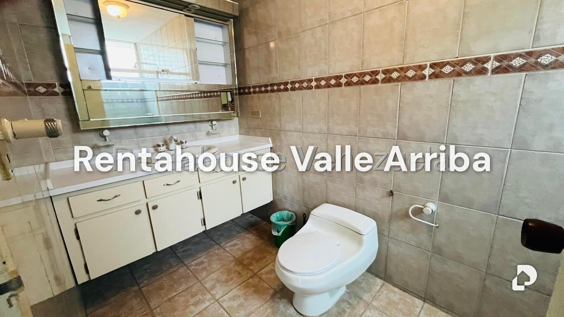 Apartamento en Santa Fe Sur, Caracas – 23