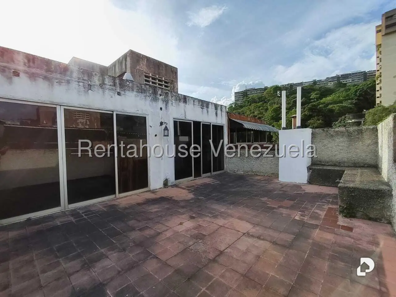 Apartamento en Las Esmeraldas, Caracas – 25