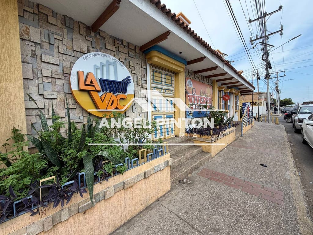 Local comercial en San Francisco - 1