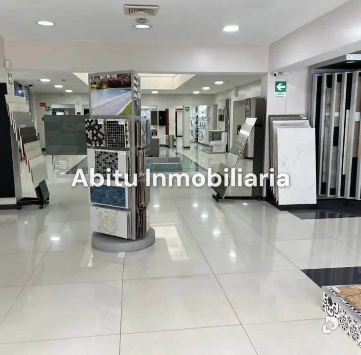 Local comercial en El Bosque, Caracas – 4