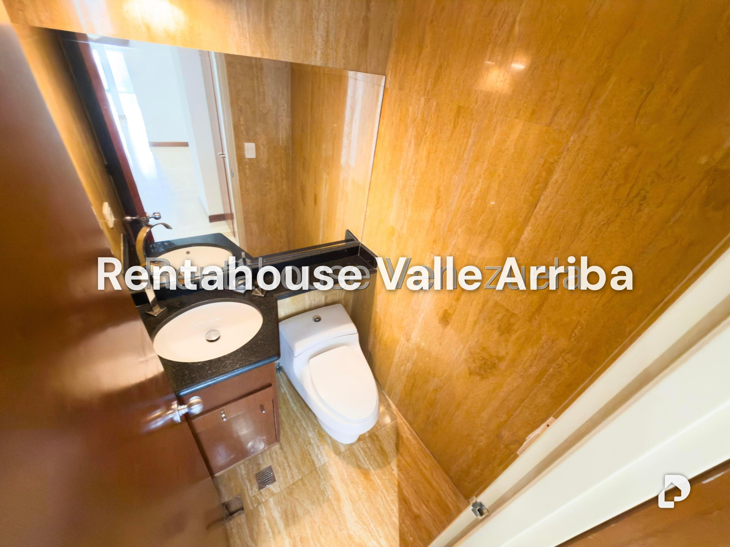 Apartamento en Lomas de Las Mercedes, Caracas – 26