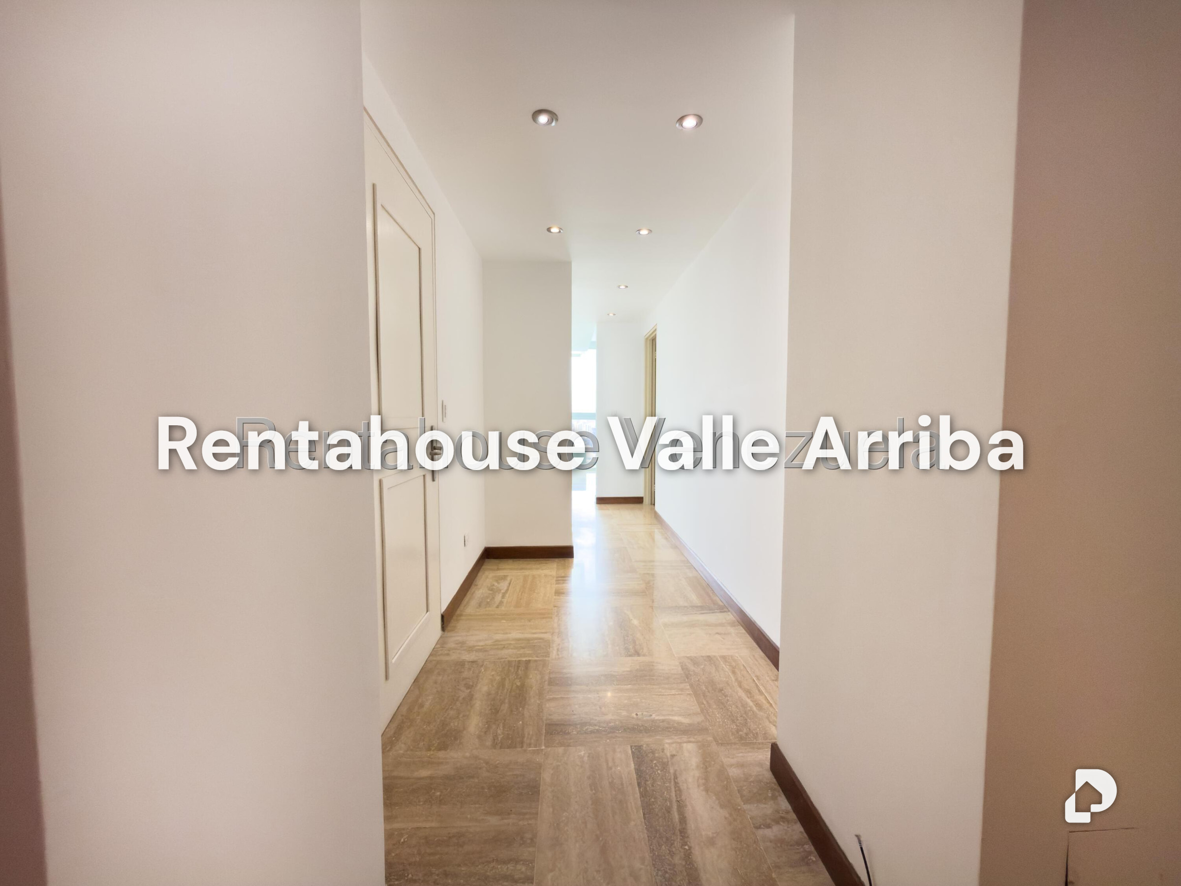 Apartamento en Lomas de Las Mercedes, Caracas – 11