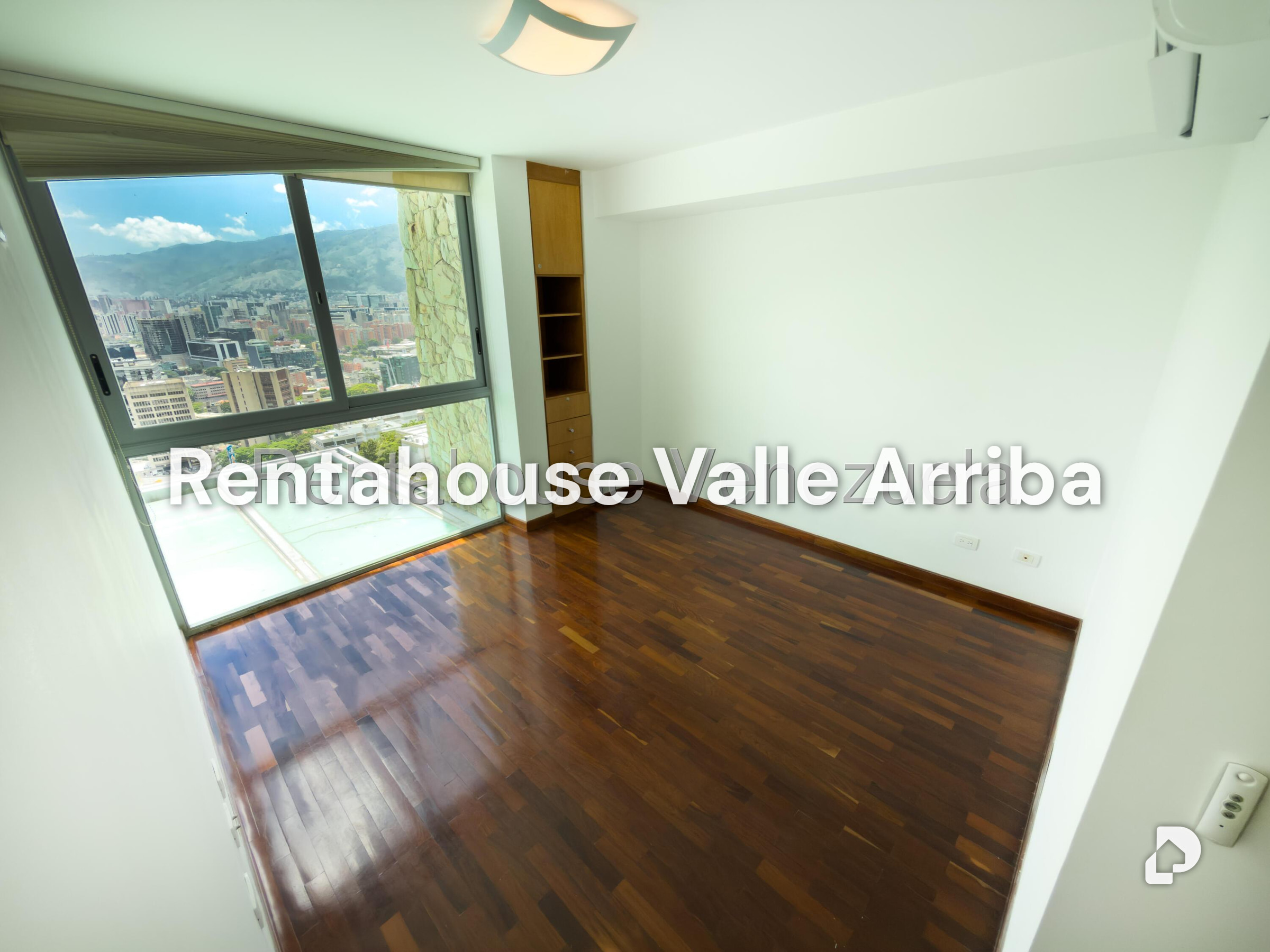 Apartamento en Lomas de Las Mercedes, Caracas – 16