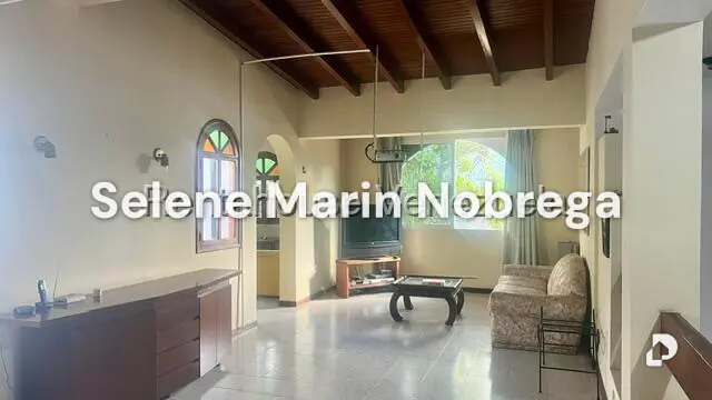 Casa en Macaracuay, Caracas – 23