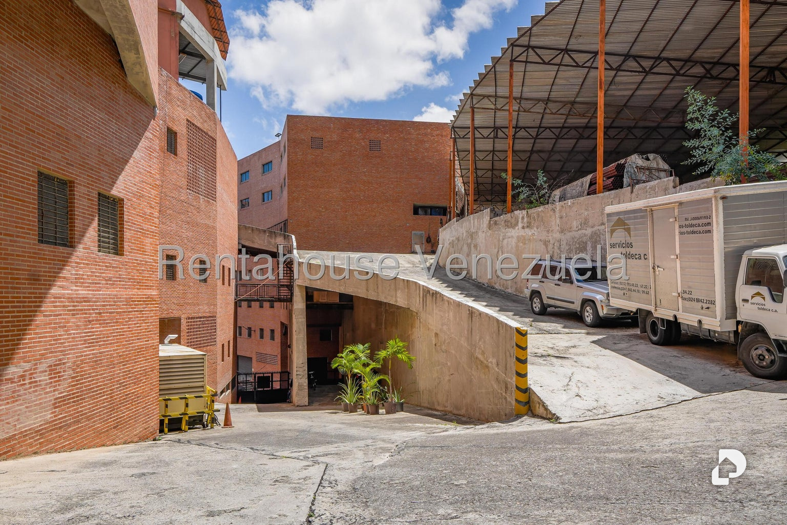 Edificio en Piedra Azul, Caracas – 9