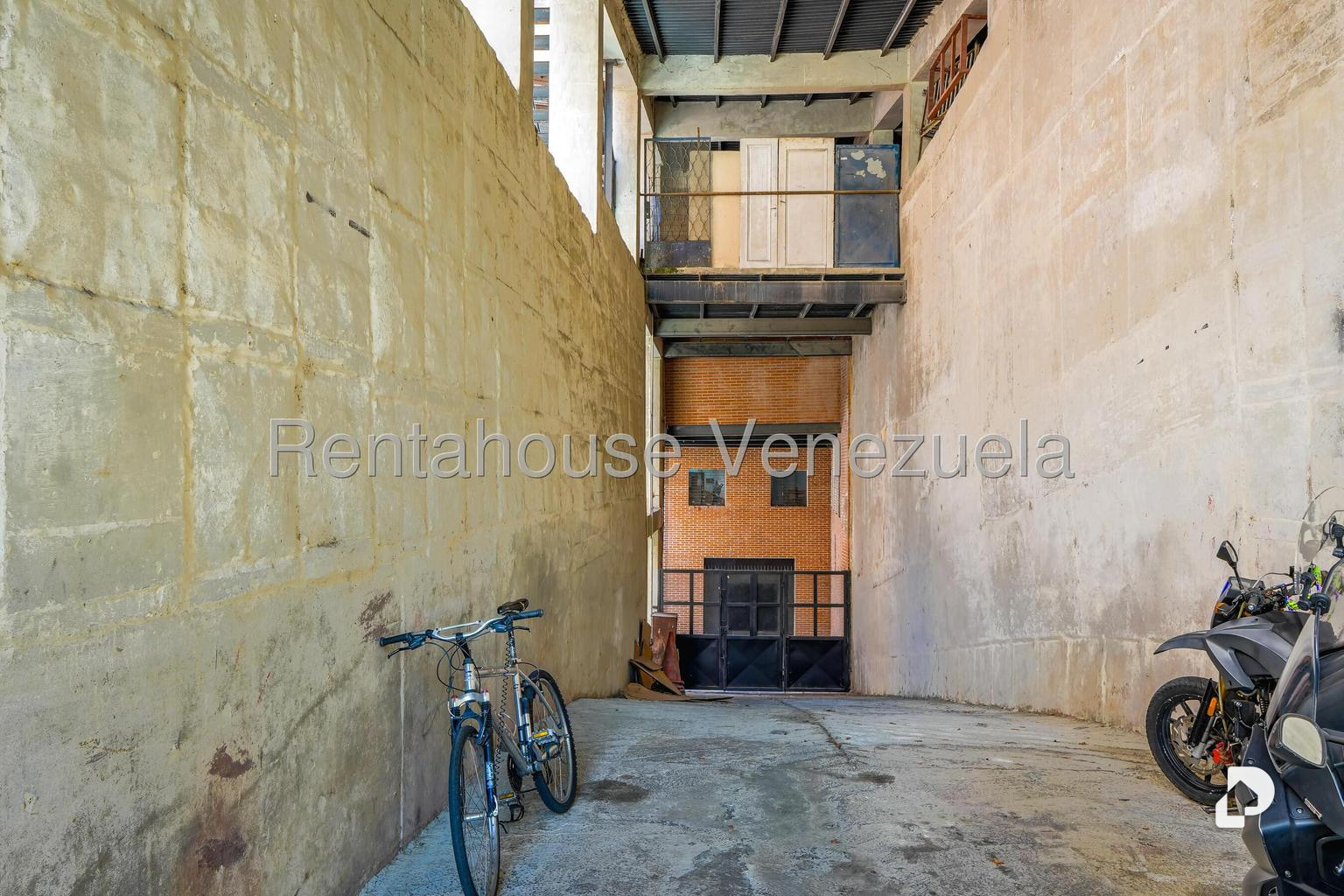 Edificio en Piedra Azul, Caracas – 7