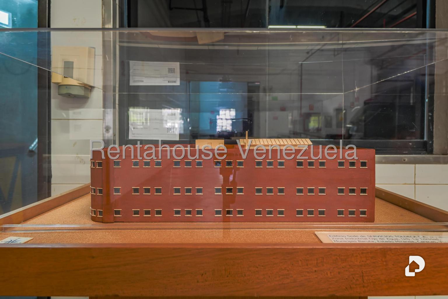 Edificio en Piedra Azul, Caracas – 4