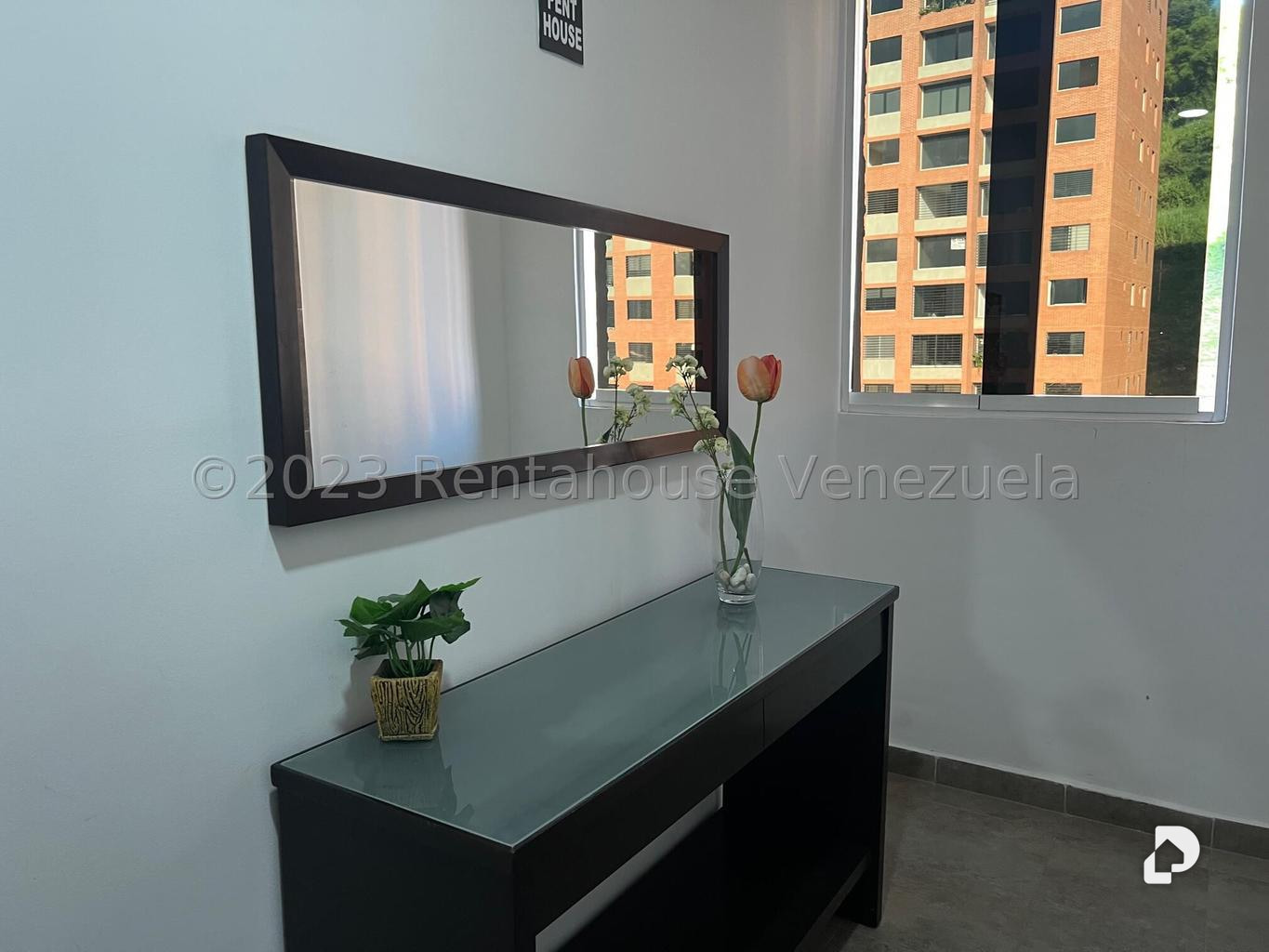 Apartamento en Colinas de La Tahona, Caracas
