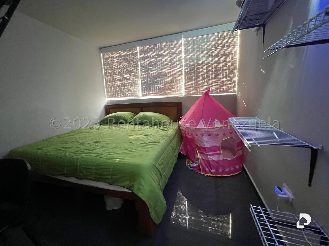 Apartamento en Colinas de La Tahona, Caracas