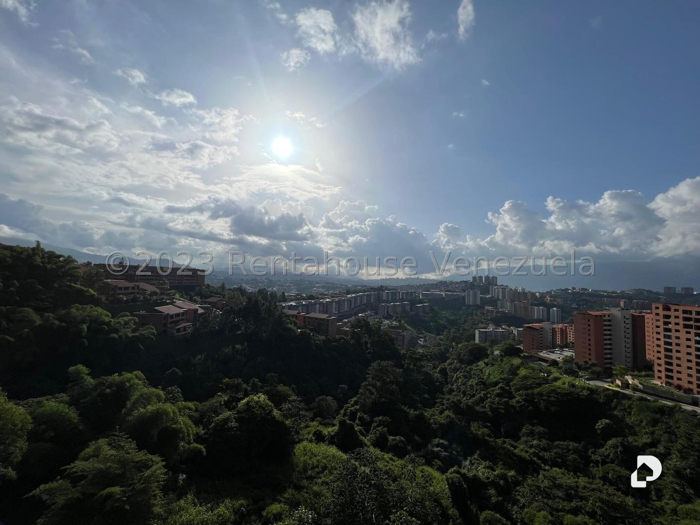 Apartamento en Colinas de La Tahona, Caracas