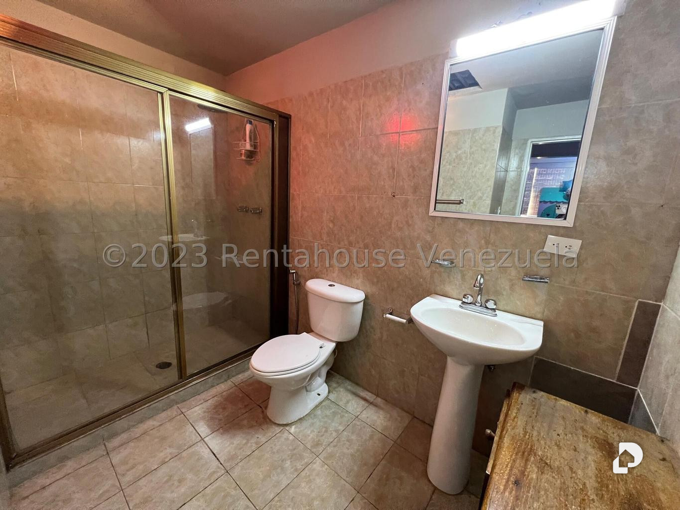 Apartamento en Colinas de La Tahona, Caracas