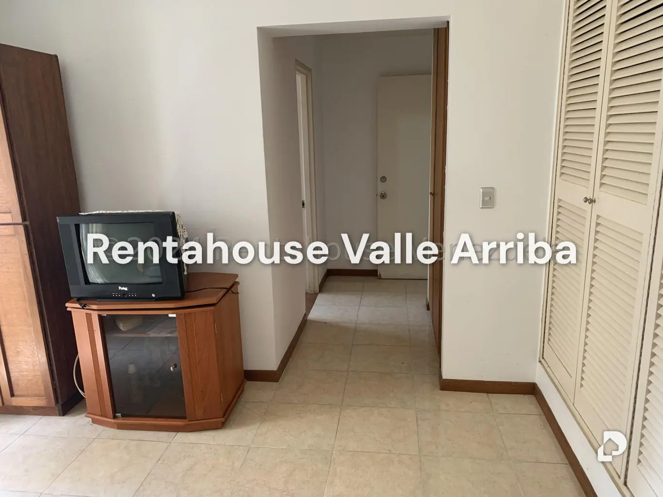 Apartamento en El Cigarral, Caracas – 25