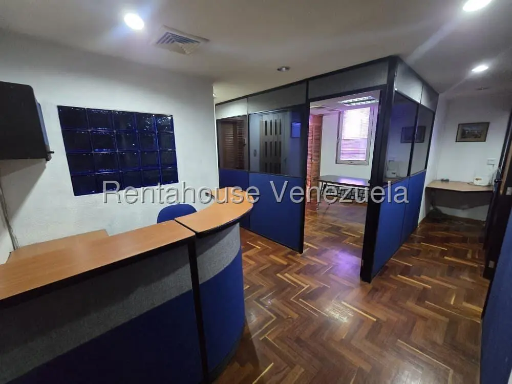 Oficina en Bello Monte, Caracas - 1