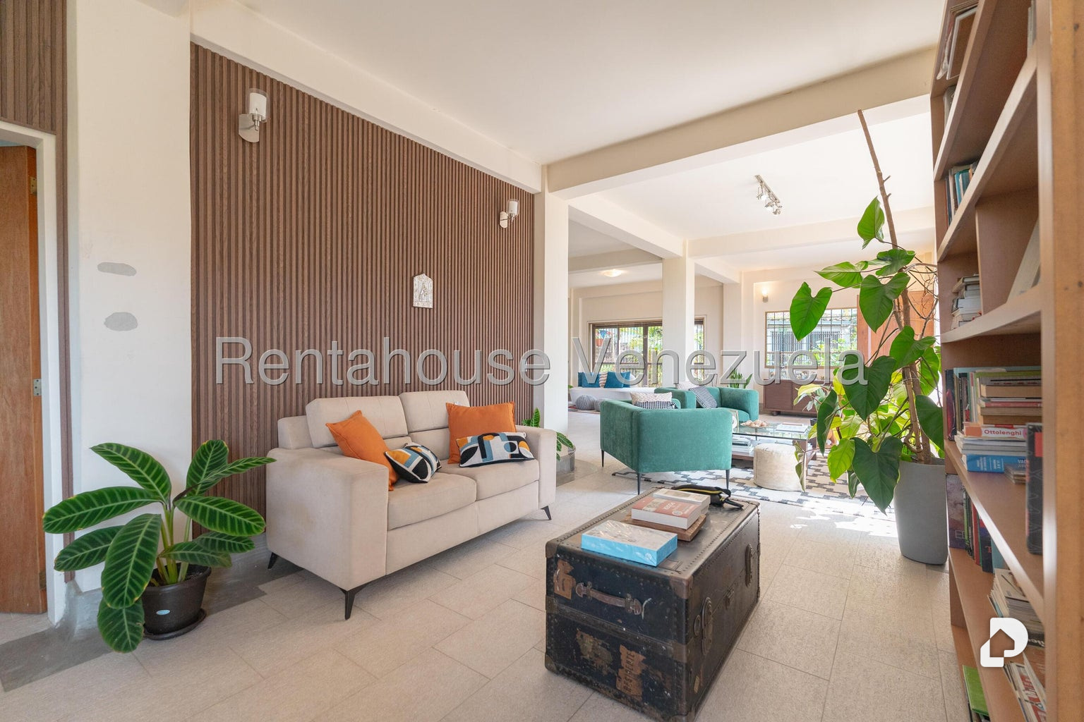 House in Miranda, Caracas – 11