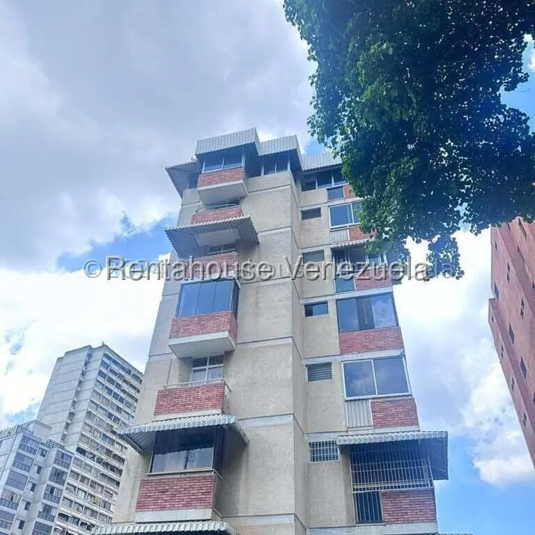Apartamento en Bello Monte, Caracas - 1