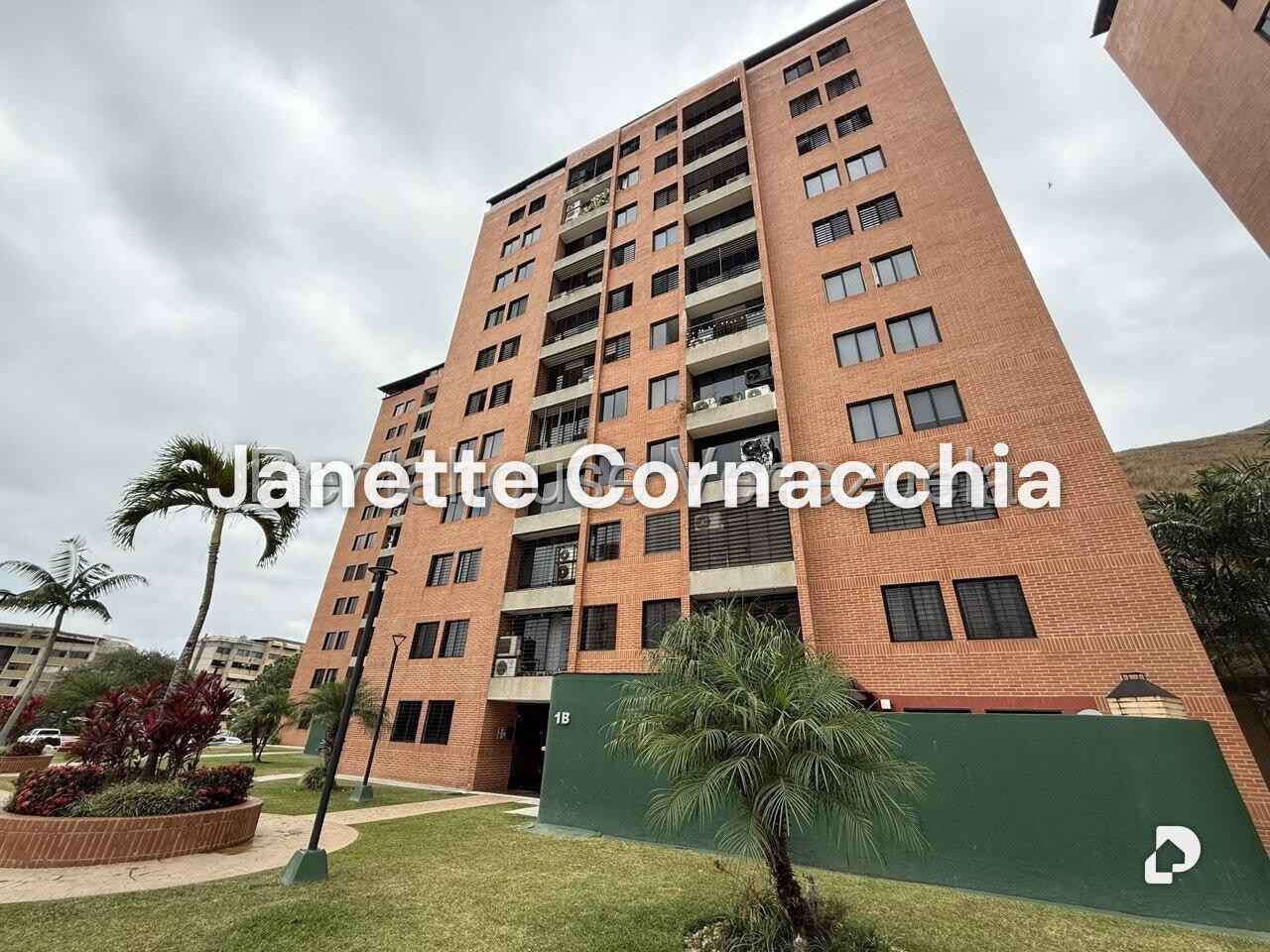 Apartamento en Colinas de La Tahona, Caracas