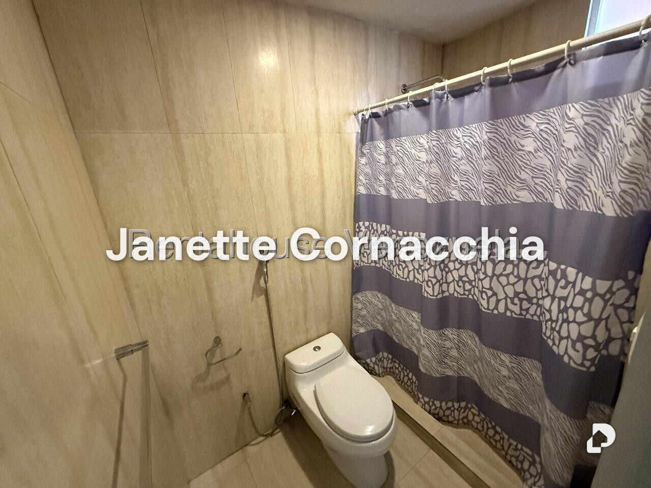 Apartamento en Colinas de La Tahona, Caracas
