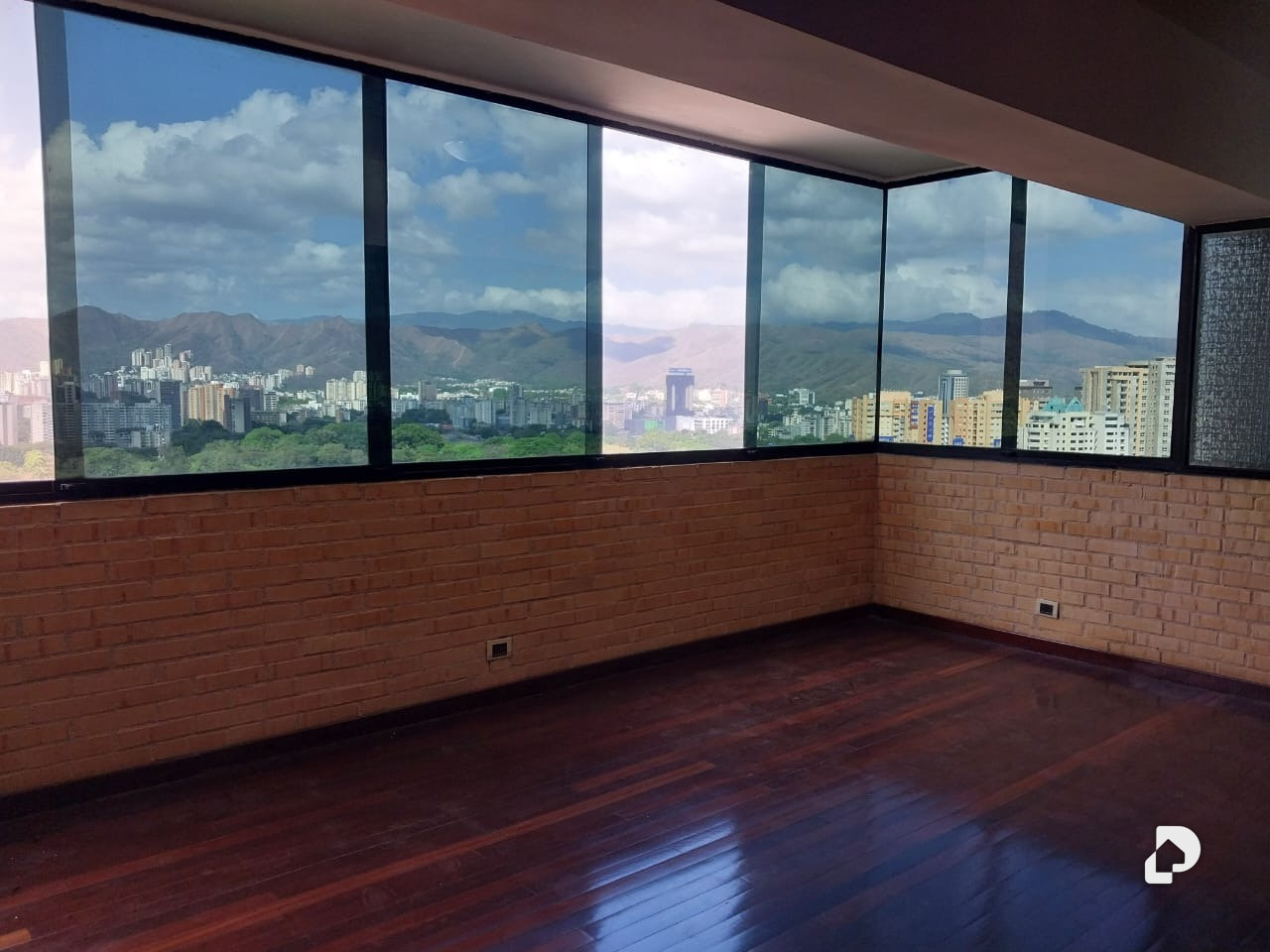Apartamento en Las Chimeneas, Valencia – 28