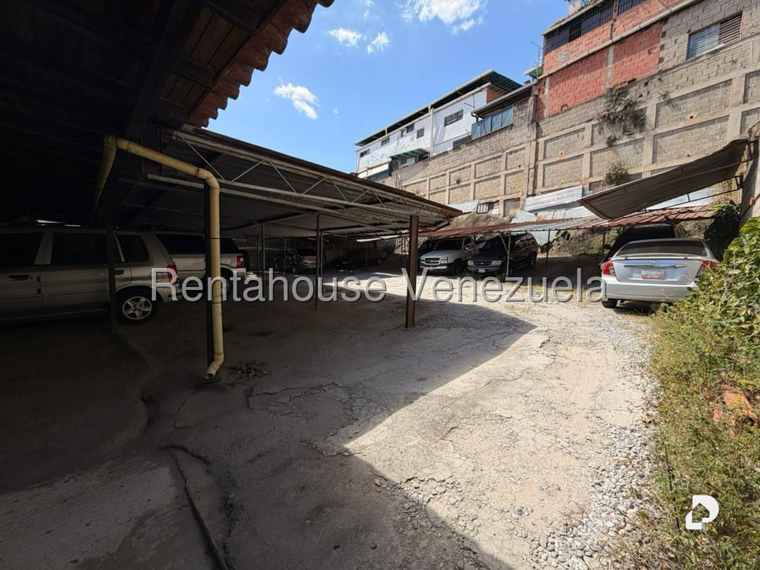 Casa en La Trinidad, Caracas – 9