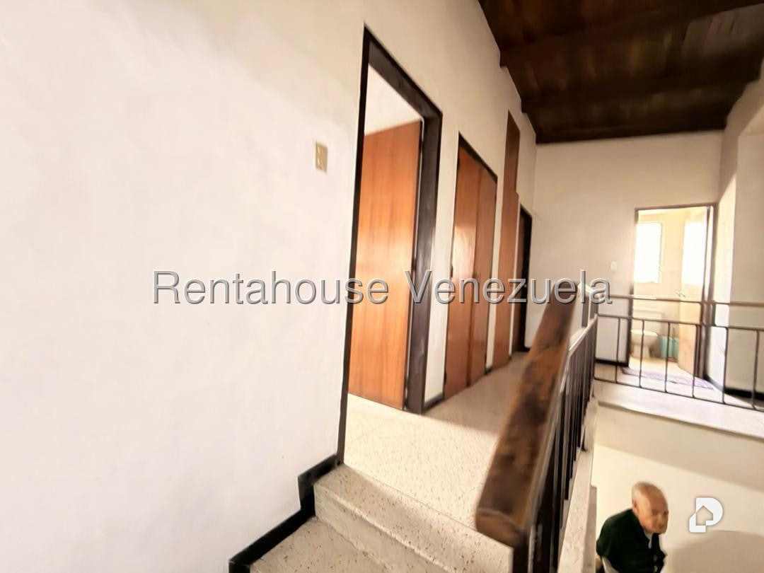 Casa en La Trinidad, Caracas – 18