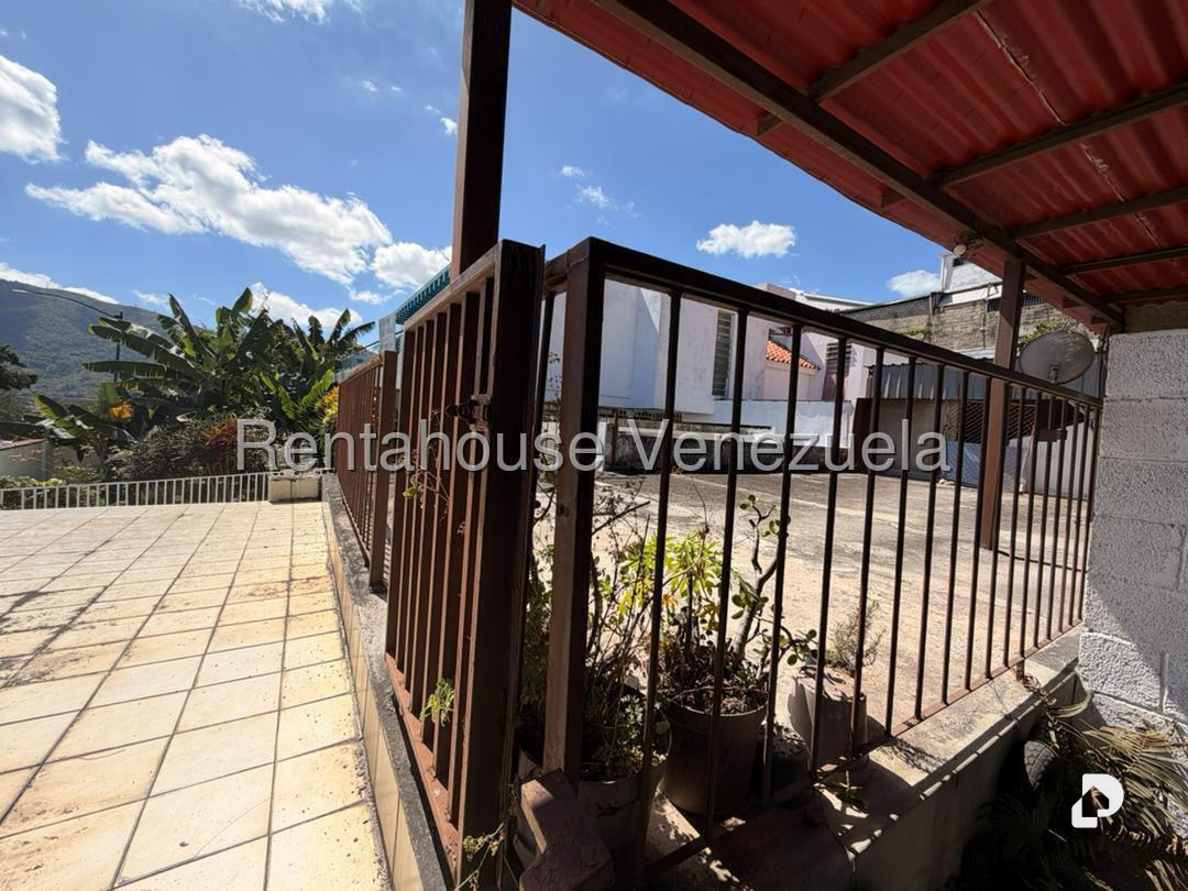 Casa en La Trinidad, Caracas – 3
