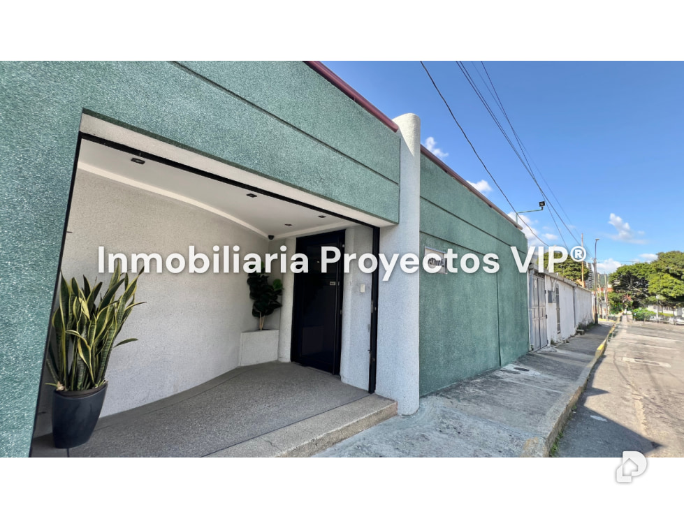 Local comercial en Los Palos Grandes, Caracas – 1