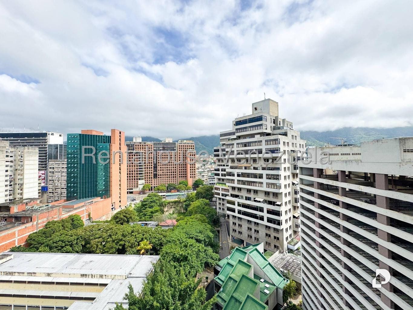 Local comercial en Chacao, Caracas – 30
